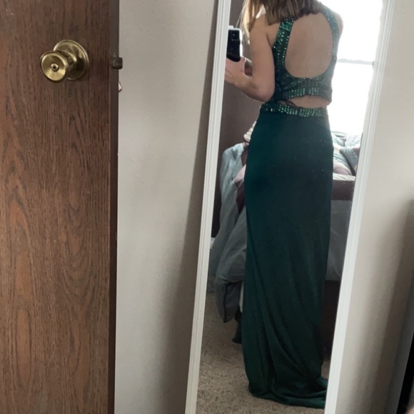 Prom Dress - Picture 2 of 3